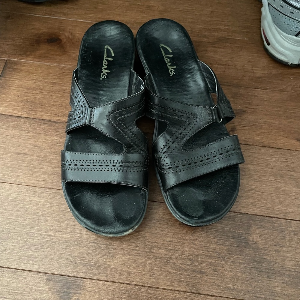 ☘️Clarks 7 Sandals
